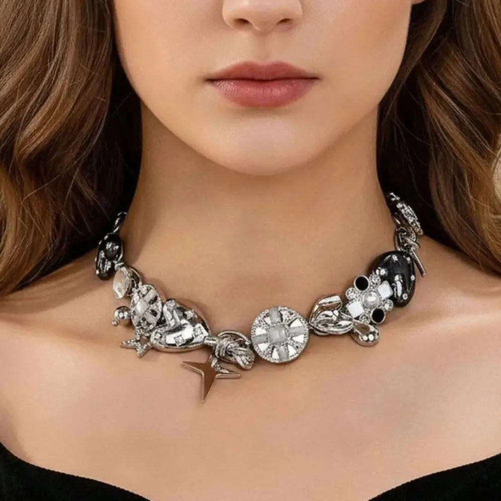 1pc Vintage Punk Rock Vibe Metal Love Flower Star Pendant Necklace Chain, Fashion Jewelry Accessory For Party & Music Festival