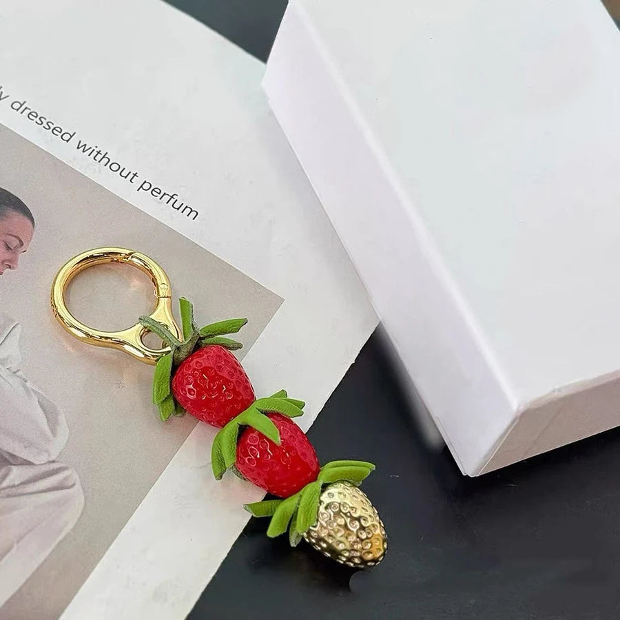 New Weaving Mushroom Ornaments Leather Bag Charm Keychain Bags Pendant Decoration High Luxury Girl Gift Bag Accessories