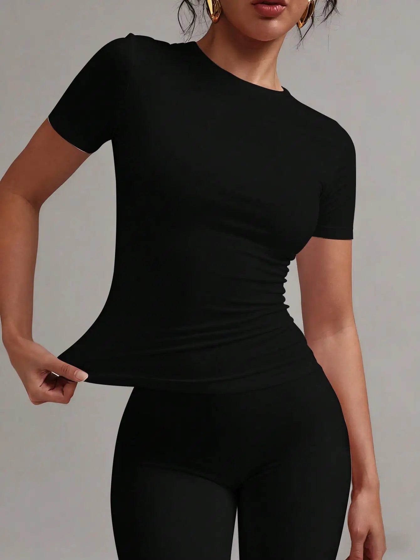 Women's Solid Round Neck Short Sleeve T Shirt Casual Wear