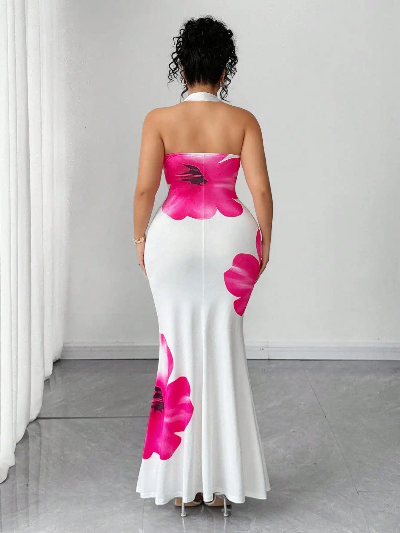 Plus Size Maxi Dress With Floral Print Halter Neck