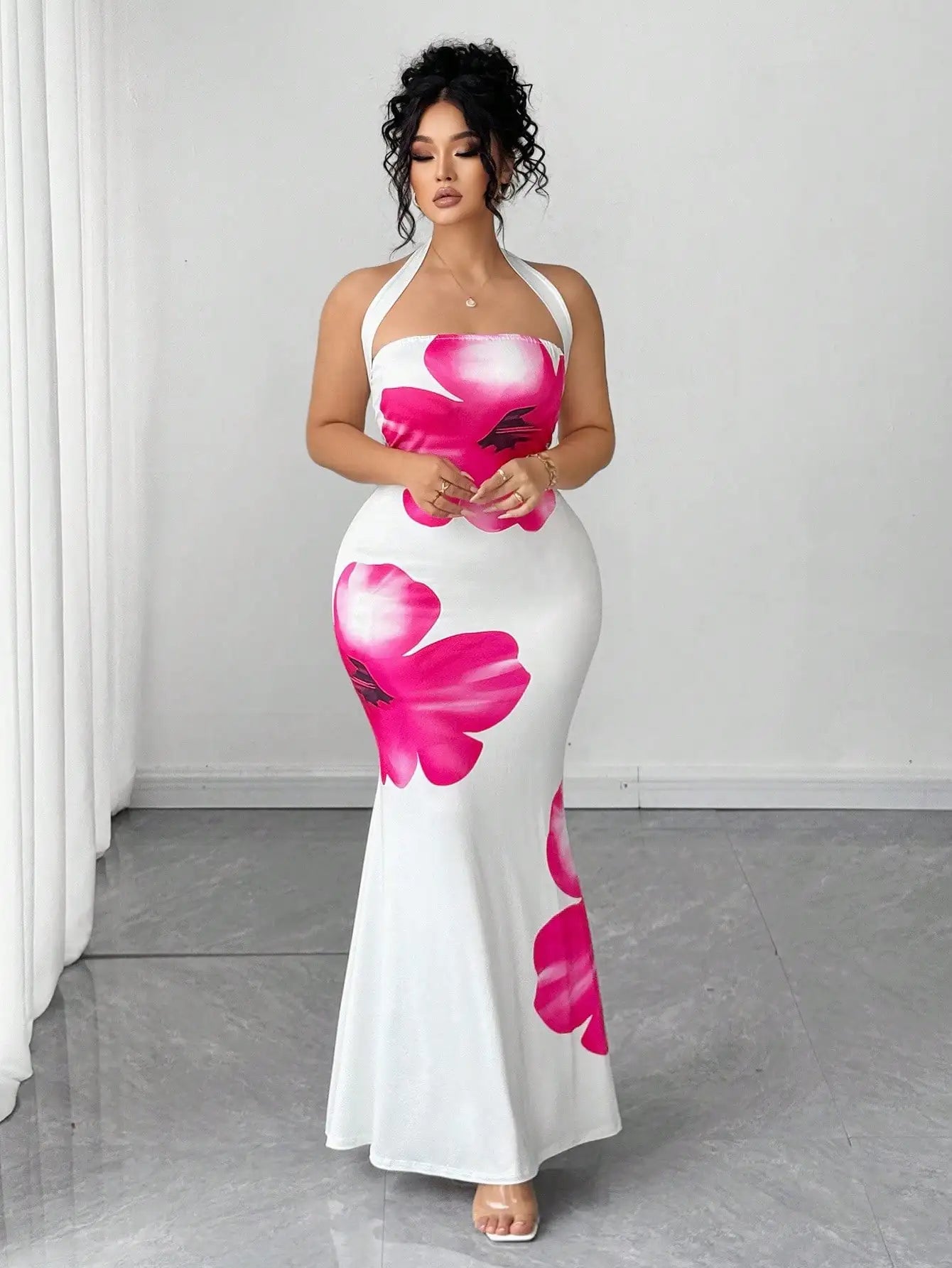 Plus Size Maxi Dress With Floral Print Halter Neck