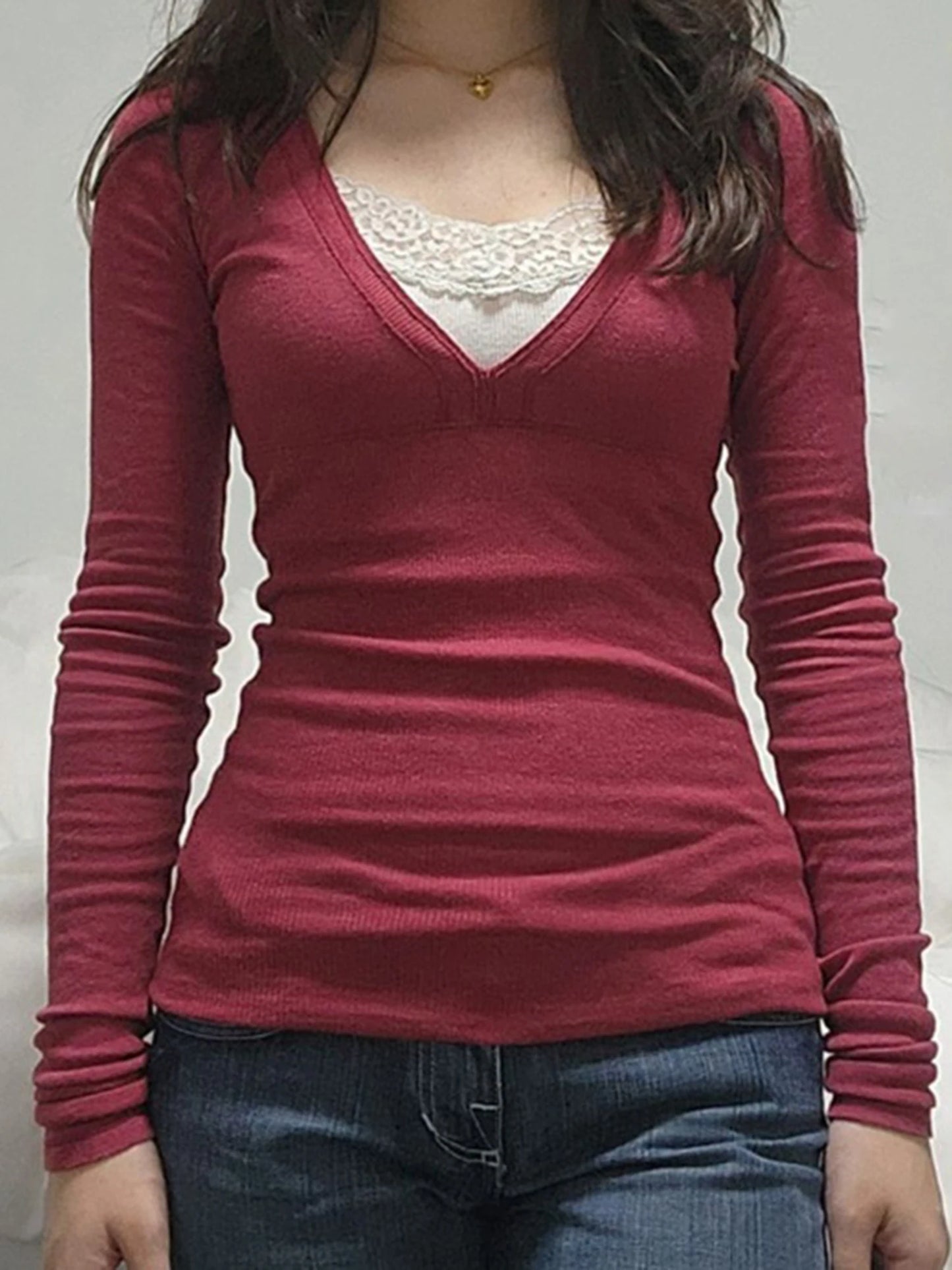 Women s Stylish V Neck Lace Patchwork  Fit Long Sleeve Pullover Top for Fall Fashion Statement