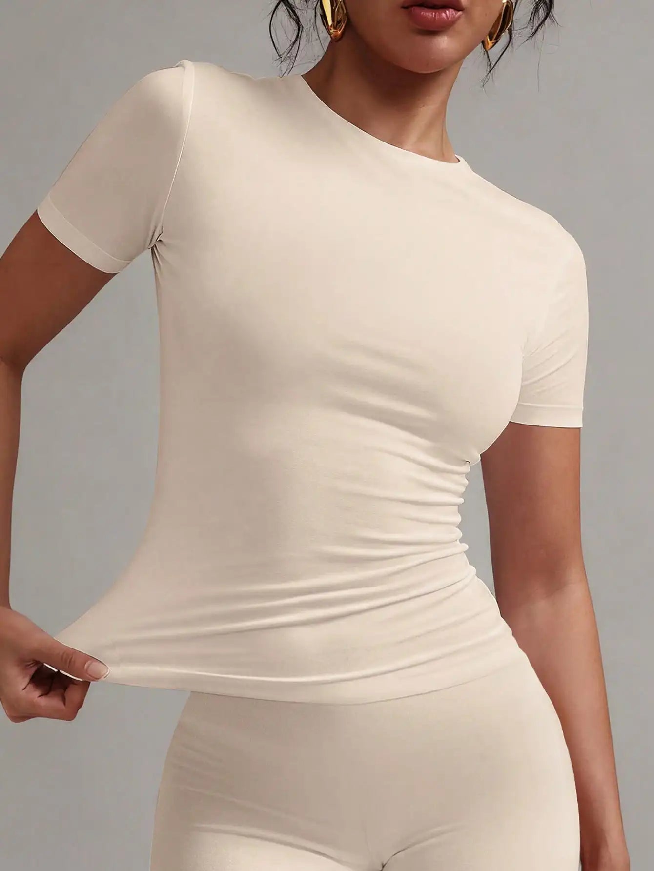 Women's Solid Round Neck Short Sleeve T Shirt Casual Wear