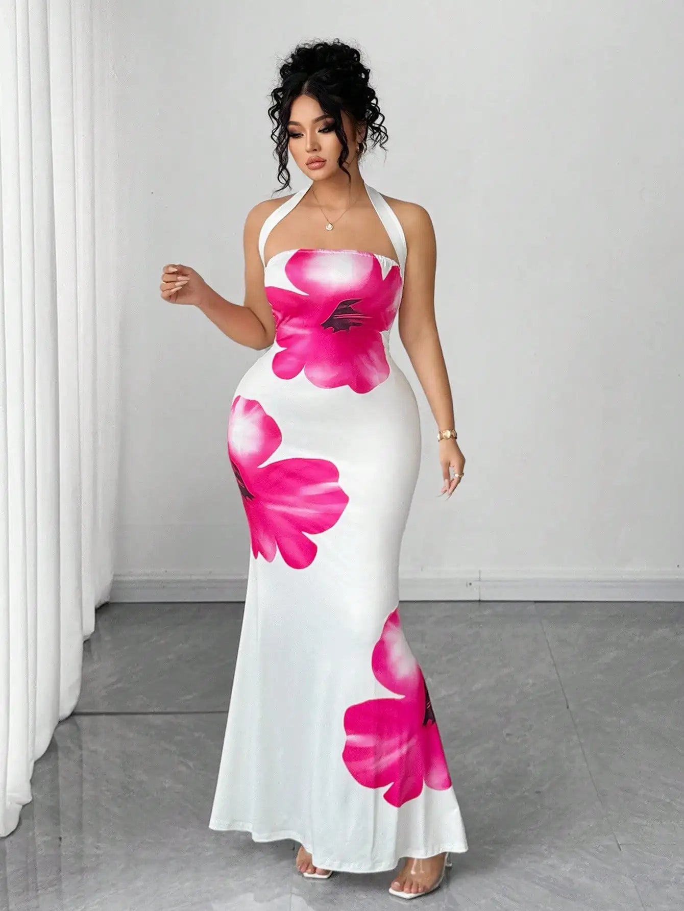 Plus Size Maxi Dress With Floral Print Halter Neck